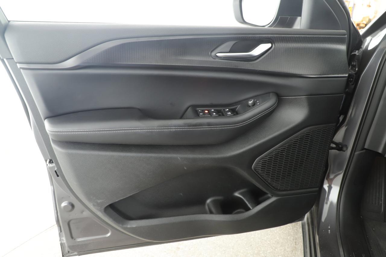 2025 Jeep Grand Cherokee Laredo New Braunfels TX