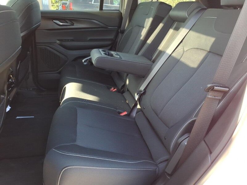 2025 Jeep Grand Cherokee Laredo X Del Rio TX