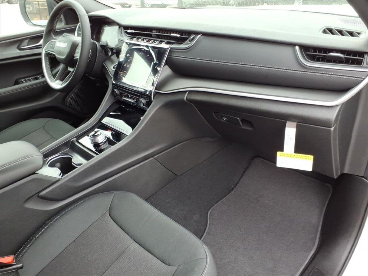 2025 Jeep Grand Cherokee Laredo X Uvalde TX