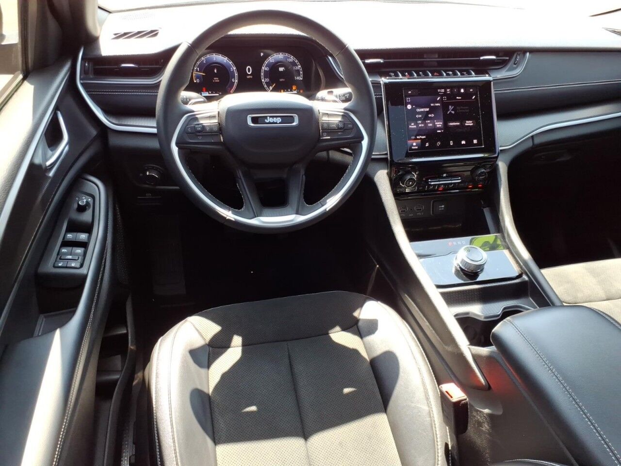 2025 Jeep Grand Cherokee Laredo X Uvalde TX
