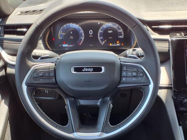 2025 Jeep Grand Cherokee Laredo X Burnet TX