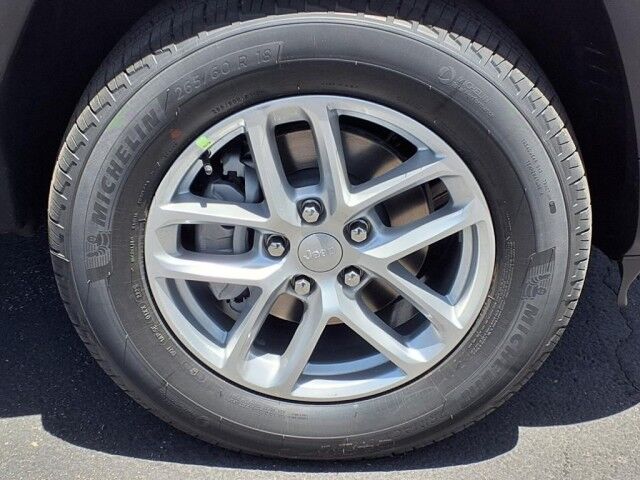 2025 Jeep Grand Cherokee Laredo X Burnet TX