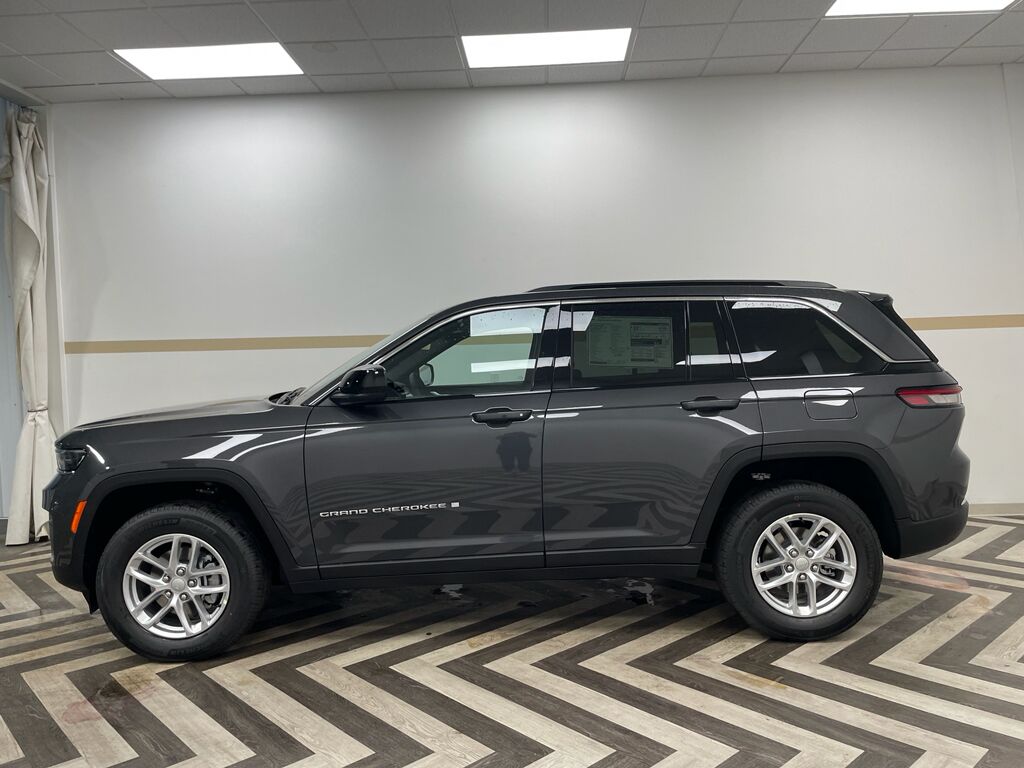 2025 Jeep Grand Cherokee Laredo X