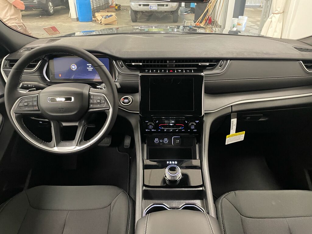 2025 Jeep Grand Cherokee Laredo X Bozeman MT