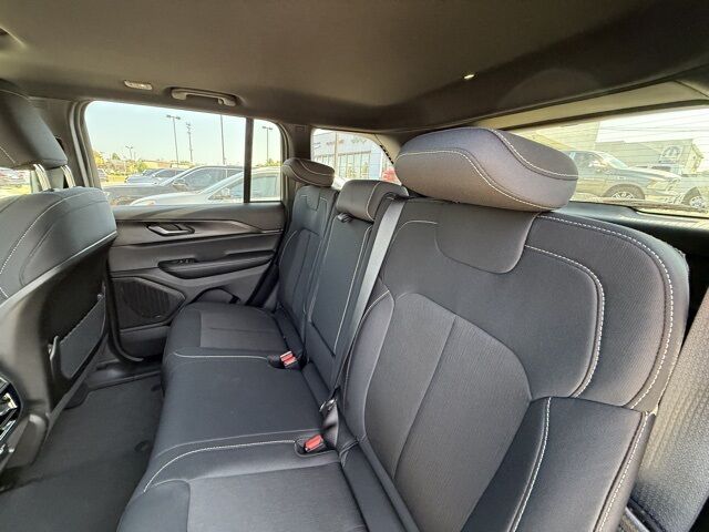2025 Jeep Grand Cherokee Laredo X Crestwood KY
