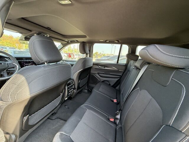 2025 Jeep Grand Cherokee Laredo X Crestwood KY