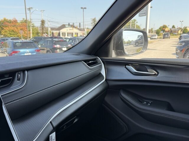 2025 Jeep Grand Cherokee Laredo X Crestwood KY