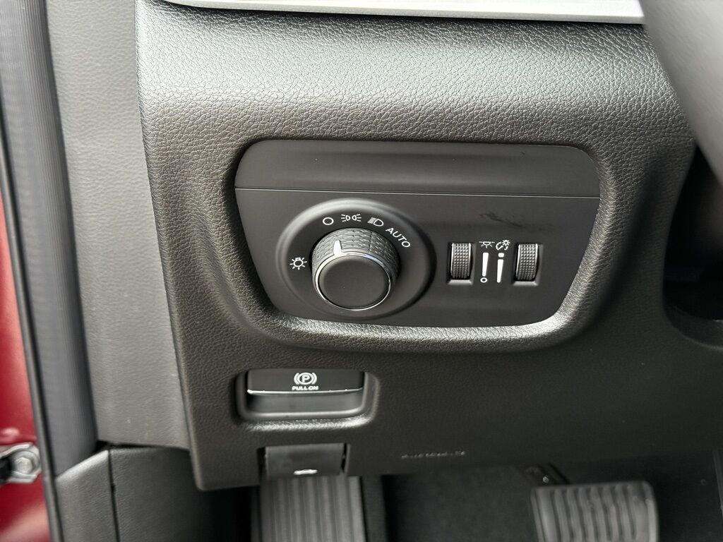 2025 Jeep Grand Cherokee Laredo X Crestwood KY