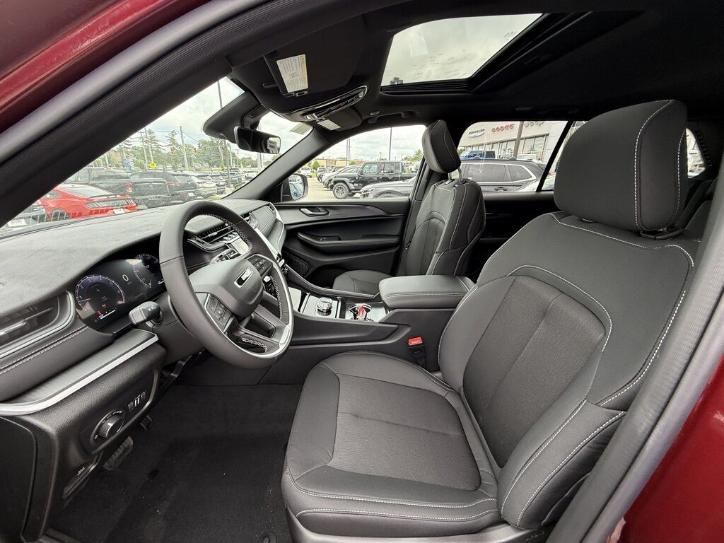 2025 Jeep Grand Cherokee Laredo X Crestwood KY
