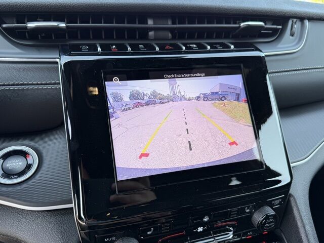 2025 Jeep Grand Cherokee Laredo X Crestwood KY