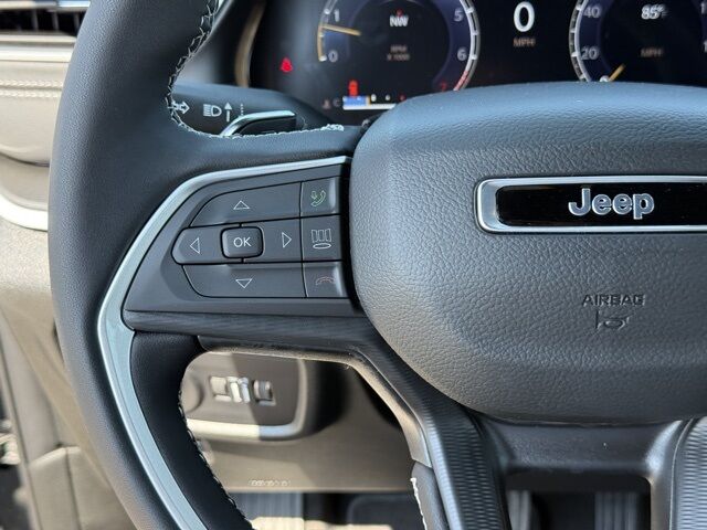 2025 Jeep Grand Cherokee Laredo X Crestwood KY