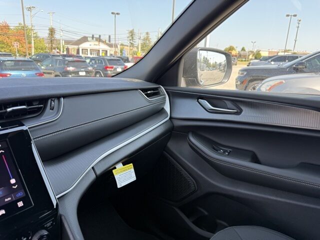 2025 Jeep Grand Cherokee Laredo X Crestwood KY