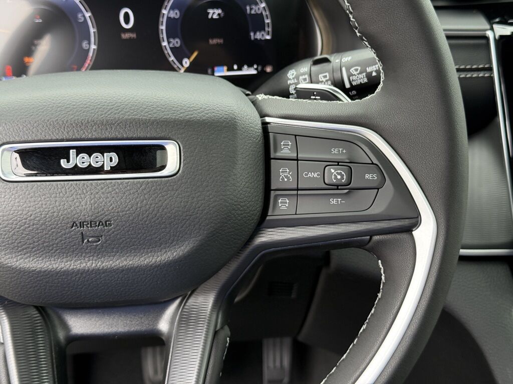 2025 Jeep Grand Cherokee Laredo X Crestwood KY