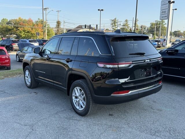 2025 Jeep Grand Cherokee Laredo X Crestwood KY