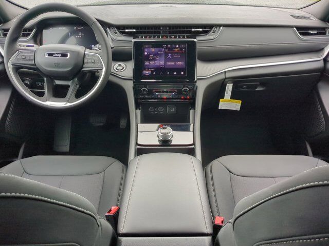 2025 Jeep Grand Cherokee Laredo X Appleton WI