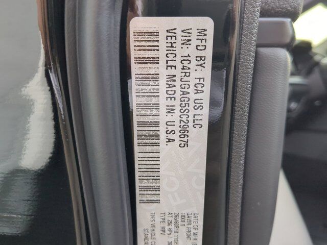 2025 Jeep Grand Cherokee Laredo X Appleton WI