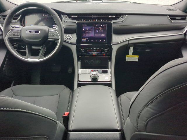 2025 Jeep Grand Cherokee Laredo X Appleton WI