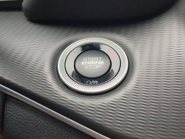 2025 Jeep Grand Cherokee Laredo X Appleton WI