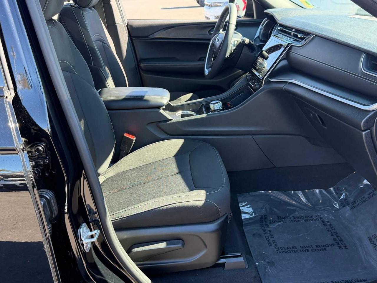 2025 Jeep Grand Cherokee Laredo X Irving TX
