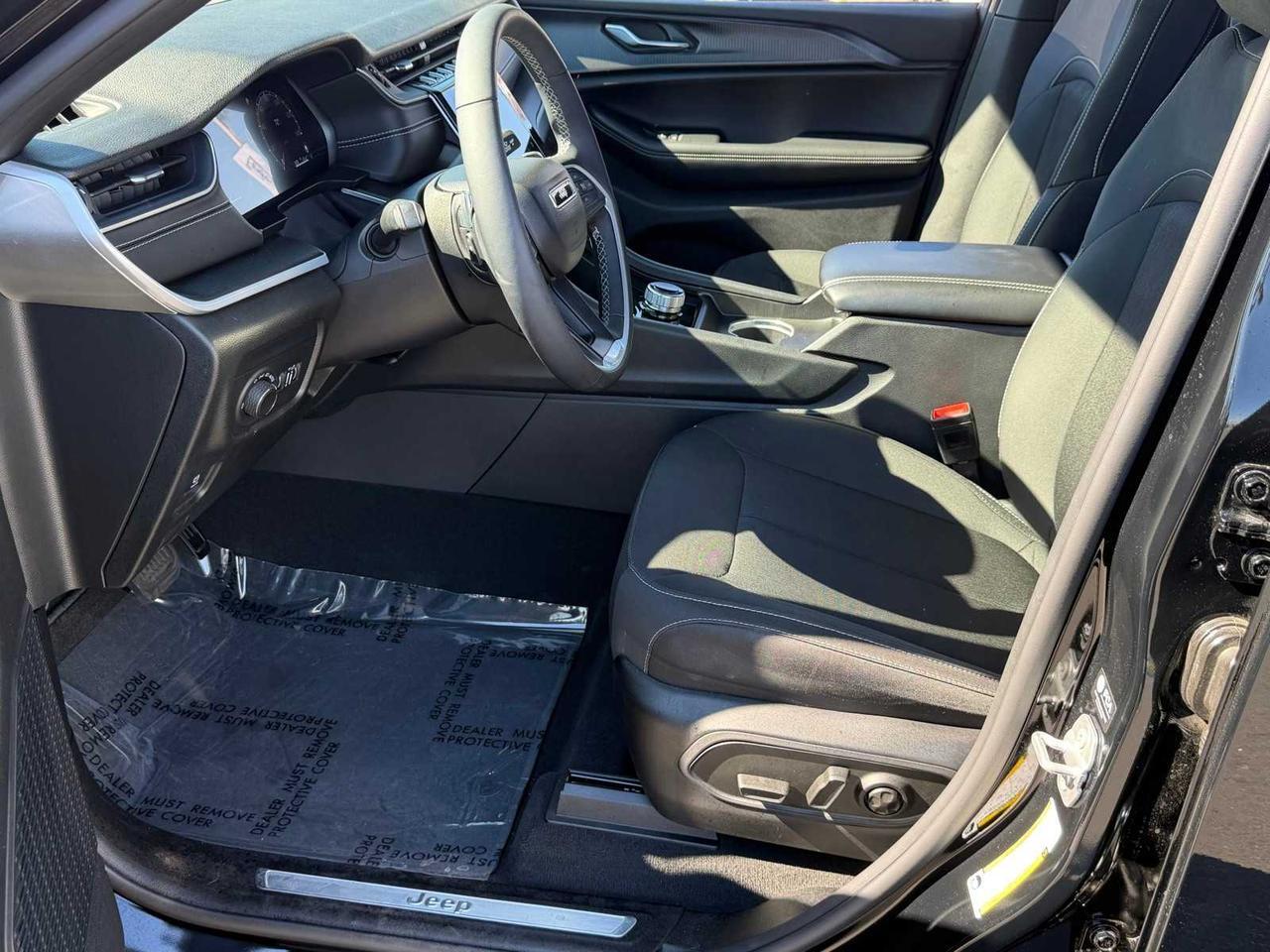 2025 Jeep Grand Cherokee Laredo X Irving TX