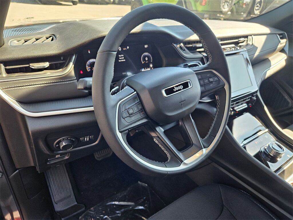 2025 Jeep Grand Cherokee Laredo X Gresham OR