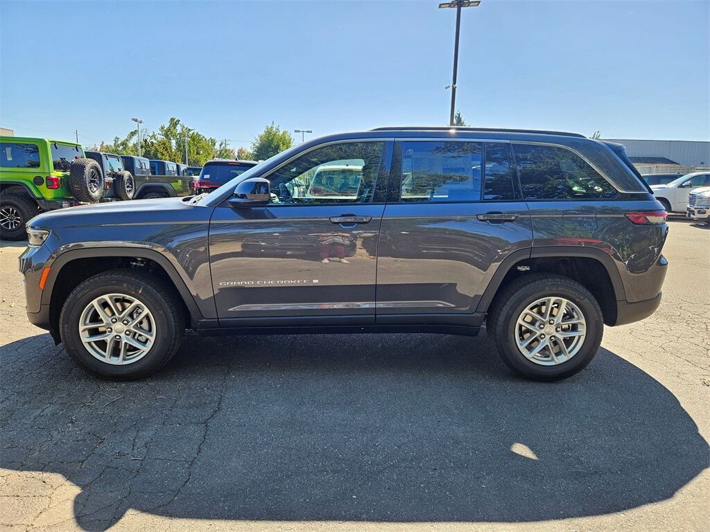 2025 Jeep Grand Cherokee Laredo X Gresham OR