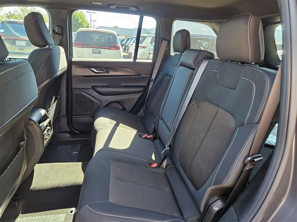 2025 Jeep Grand Cherokee Laredo X Gresham OR