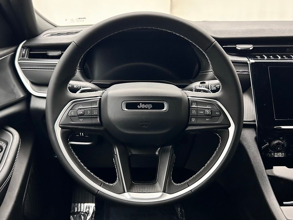 2025 Jeep Grand Cherokee Laredo X Portland OR