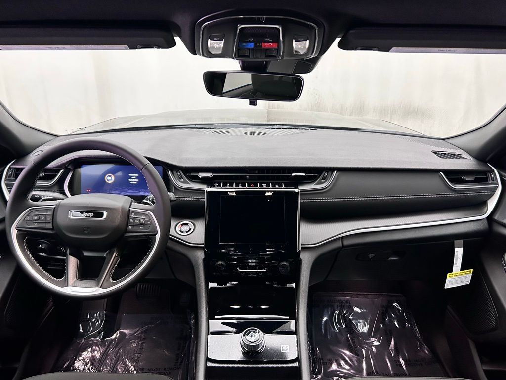 2025 Jeep Grand Cherokee Laredo X Portland OR