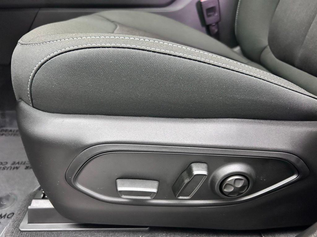 2025 Jeep Grand Cherokee Laredo X Portland OR