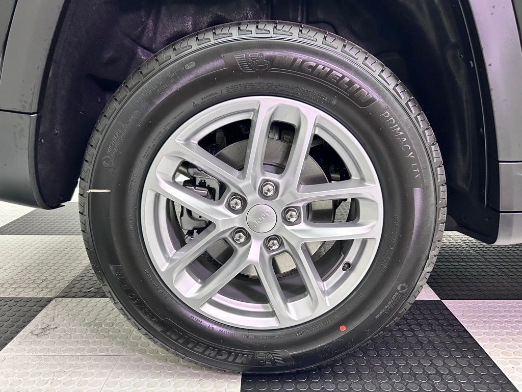 2025 Jeep Grand Cherokee Laredo X Portland OR