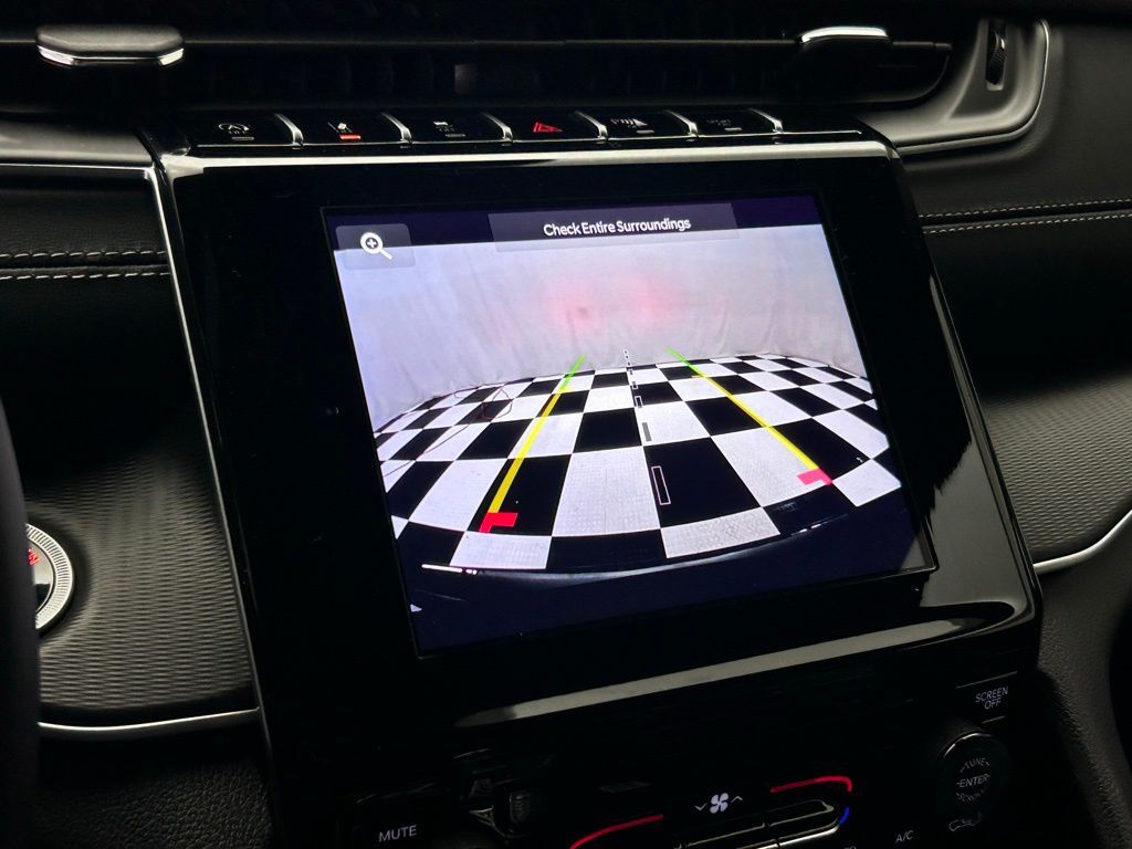 2025 Jeep Grand Cherokee Laredo X Portland OR