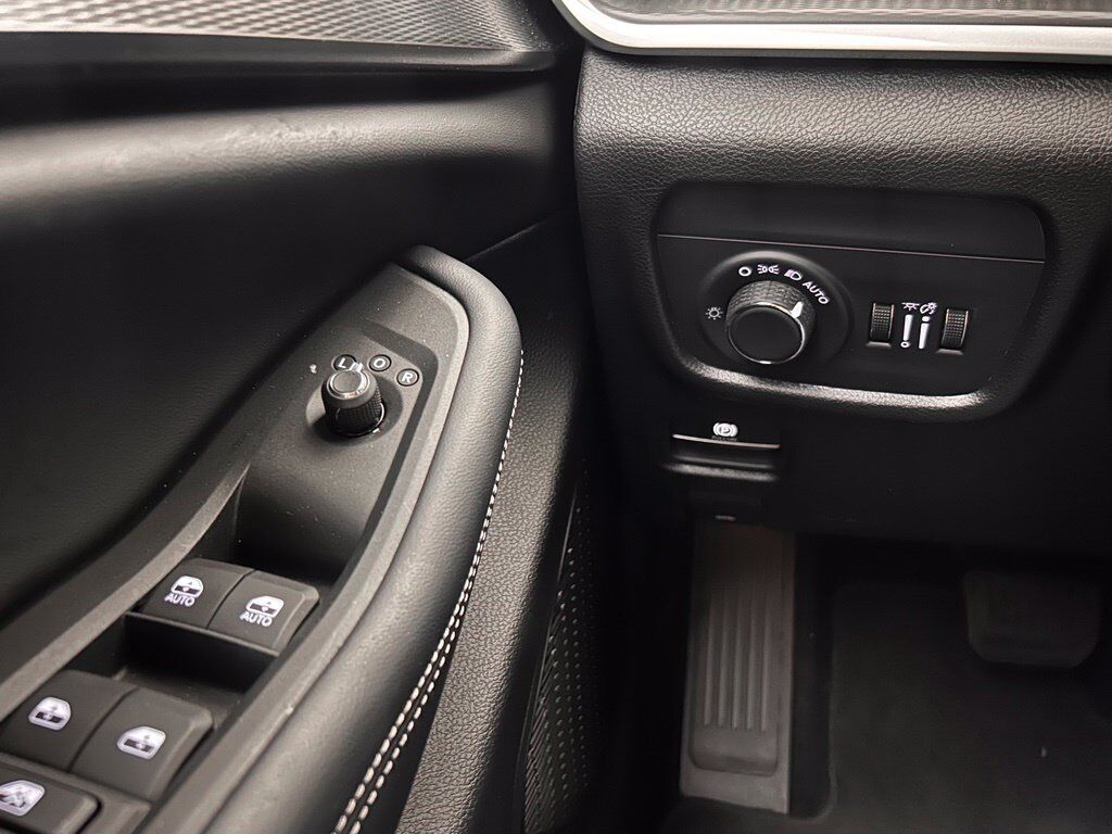 2025 Jeep Grand Cherokee Laredo X Portland OR
