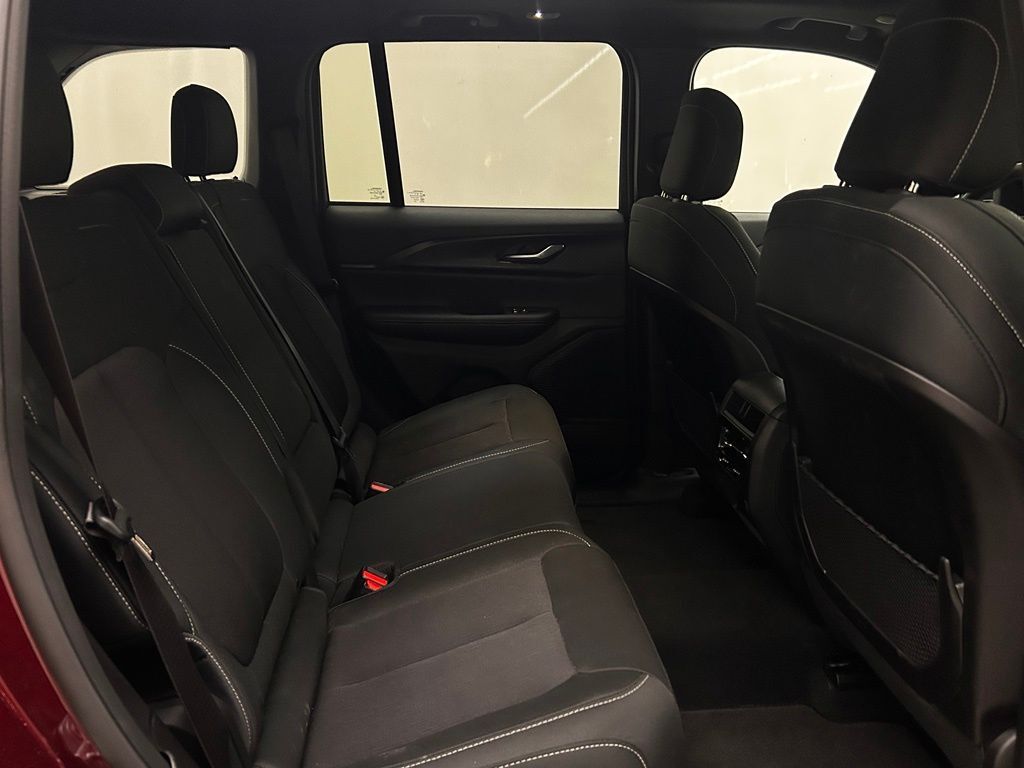 2025 Jeep Grand Cherokee Laredo X Portland OR
