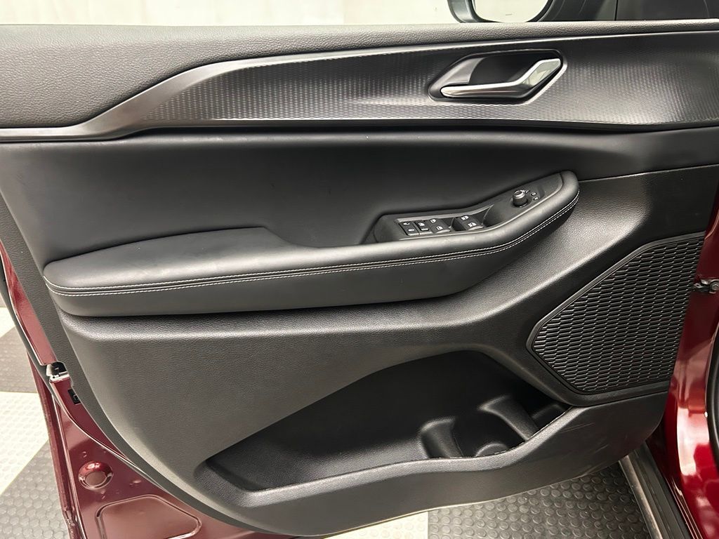 2025 Jeep Grand Cherokee Laredo X Portland OR