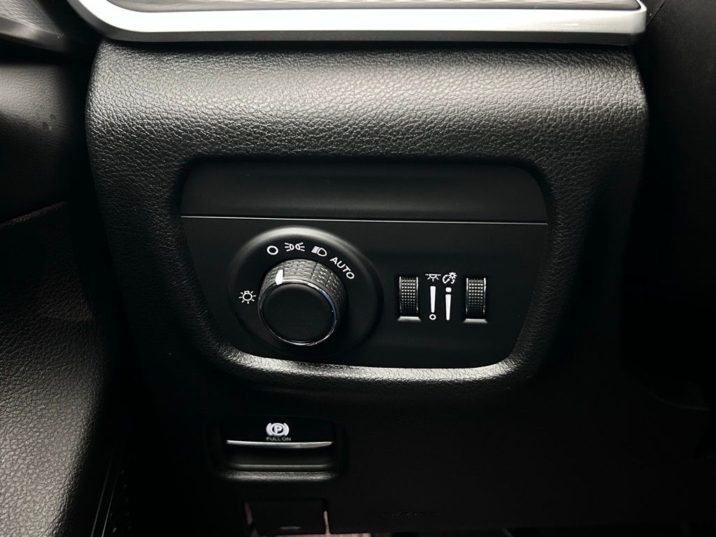 2025 Jeep Grand Cherokee Laredo X Portland OR