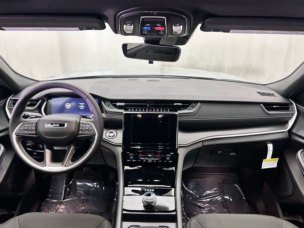 2025 Jeep Grand Cherokee Laredo X Portland OR