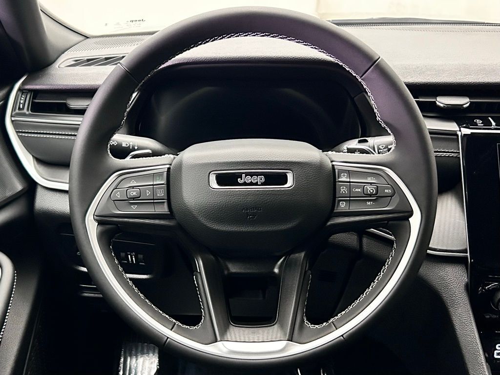 2025 Jeep Grand Cherokee Laredo X Portland OR