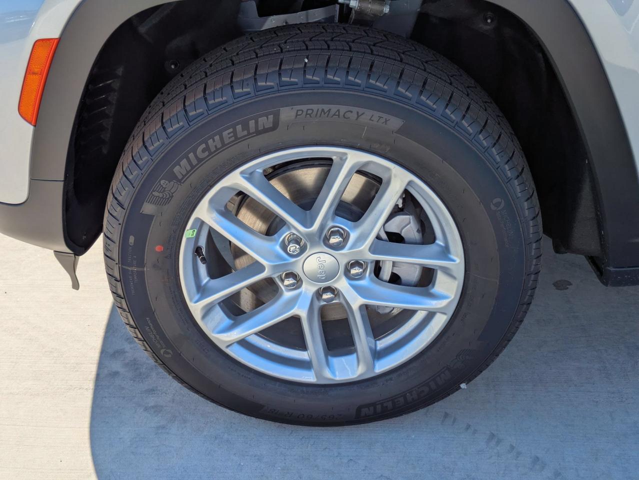 2025 Jeep Grand Cherokee Laredo X Castroville TX