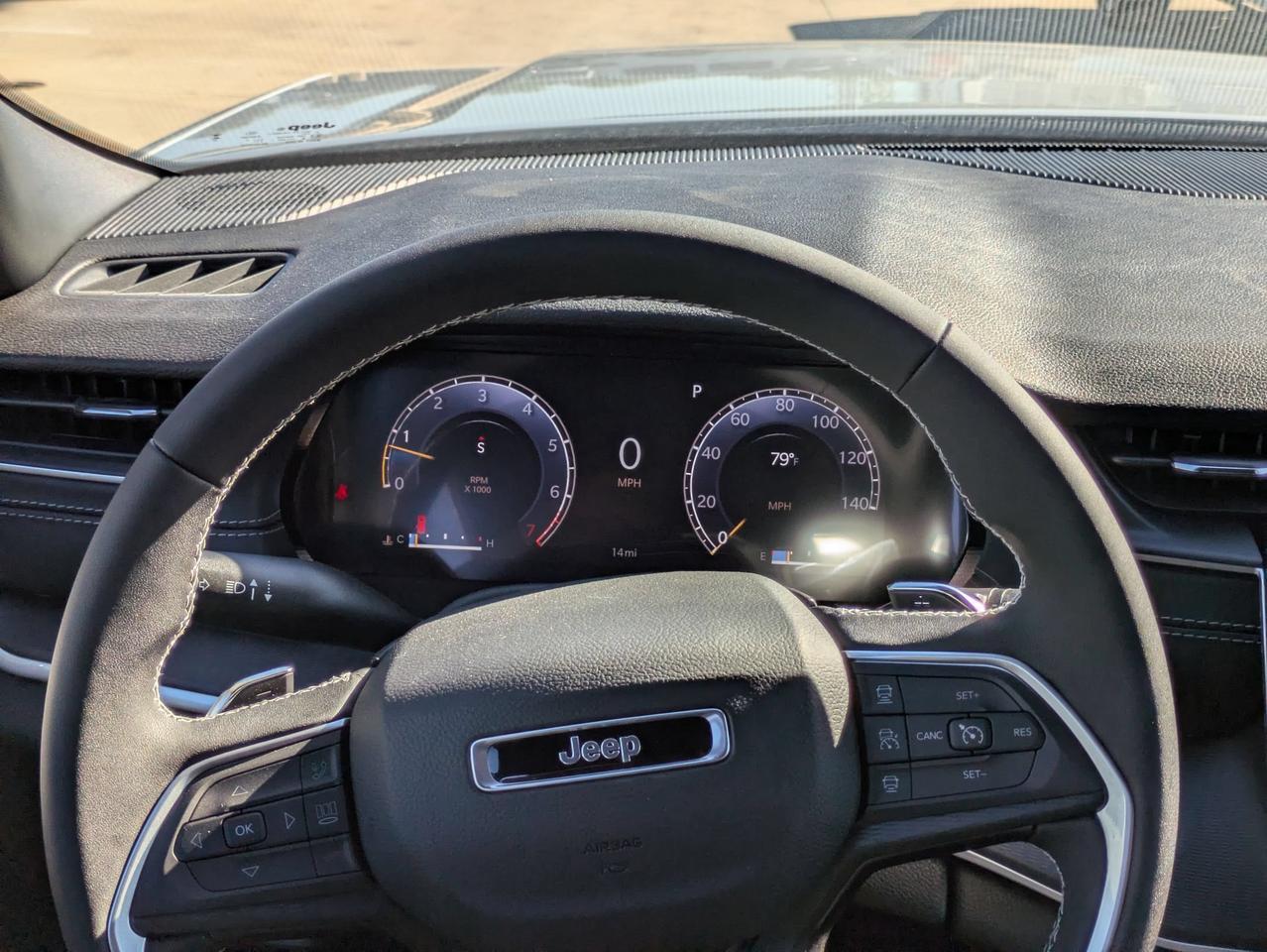 2025 Jeep Grand Cherokee Laredo X Castroville TX