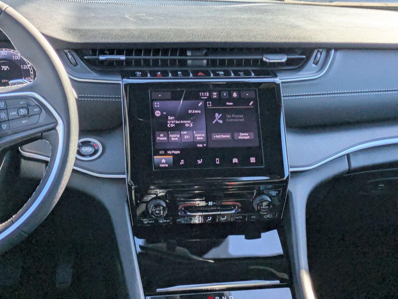 2025 Jeep Grand Cherokee Laredo X Castroville TX