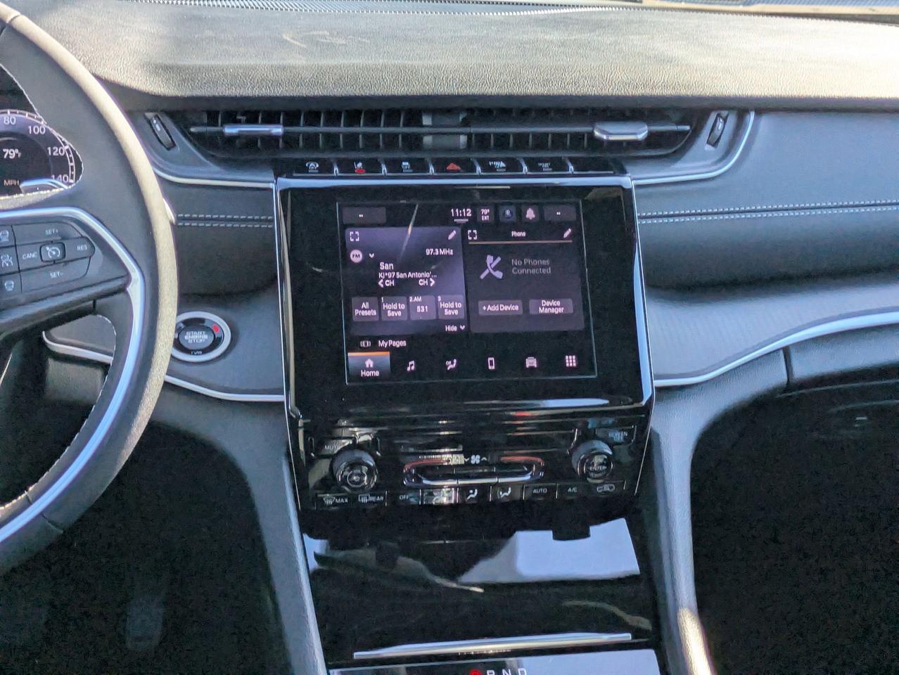 2025 Jeep Grand Cherokee Laredo X Castroville TX