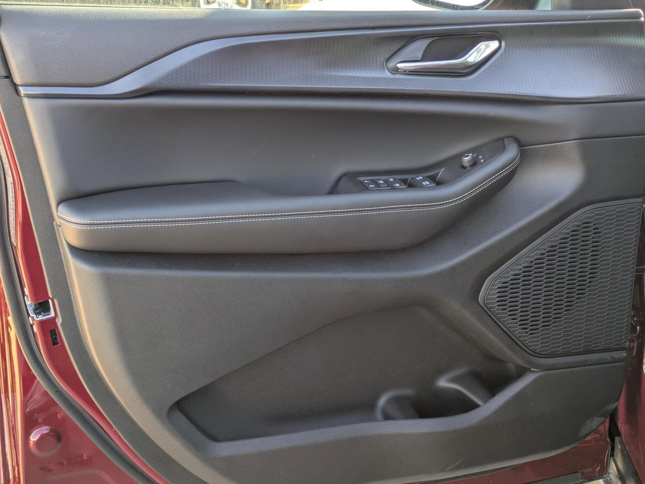 2025 Jeep Grand Cherokee Laredo X Castroville TX