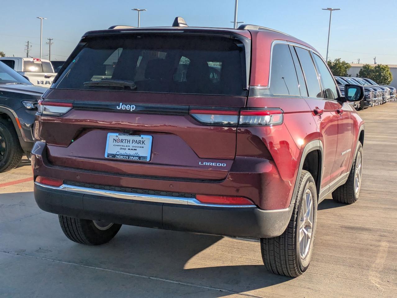 2025 Jeep Grand Cherokee Laredo X