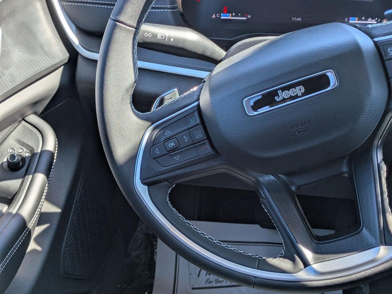 2025 Jeep Grand Cherokee Laredo X Castroville TX