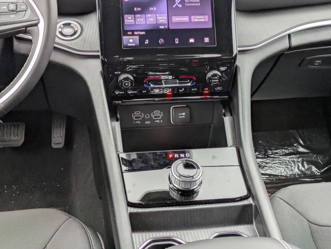 2025 Jeep Grand Cherokee Laredo X Castroville TX