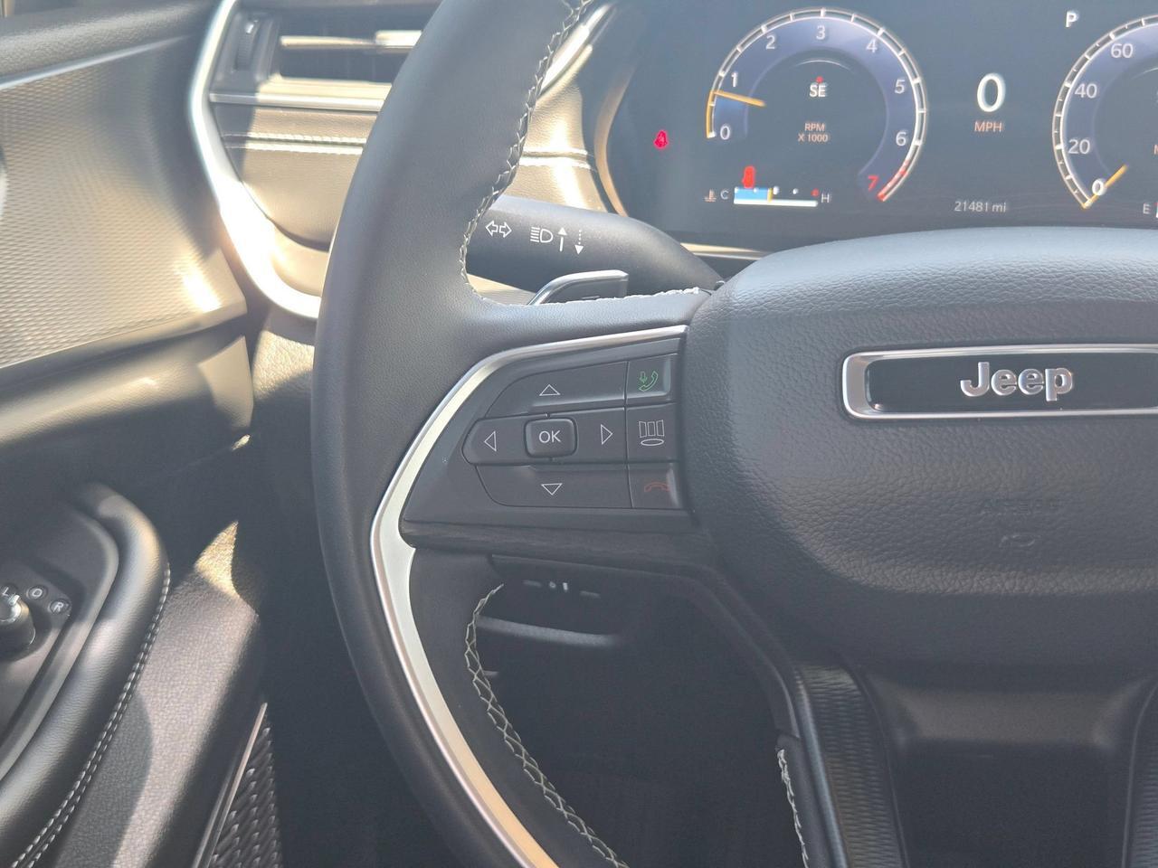 2025 Jeep Grand Cherokee Laredo X Castroville TX