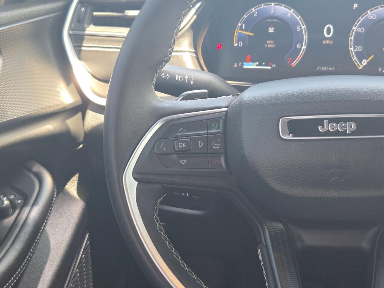 2025 Jeep Grand Cherokee Laredo X Castroville TX