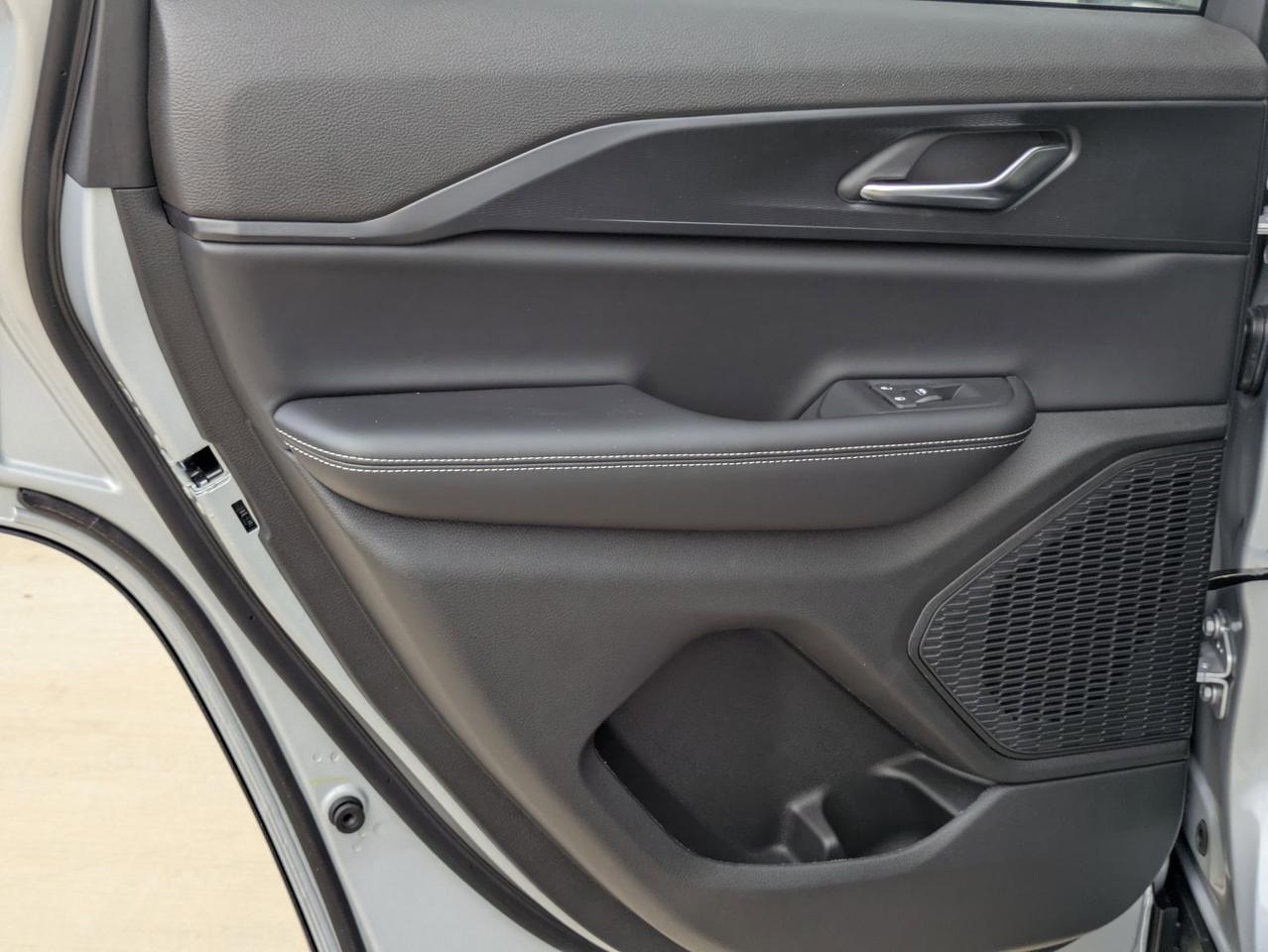 2025 Jeep Grand Cherokee Laredo X Castroville TX