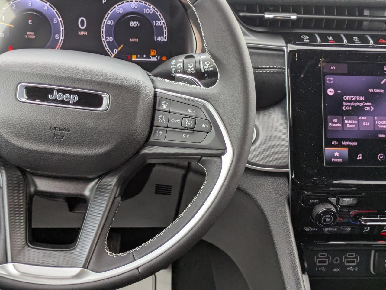 2025 Jeep Grand Cherokee Laredo X Castroville TX